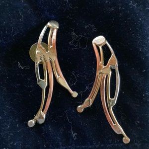 Copper, Silver and Gold color material.